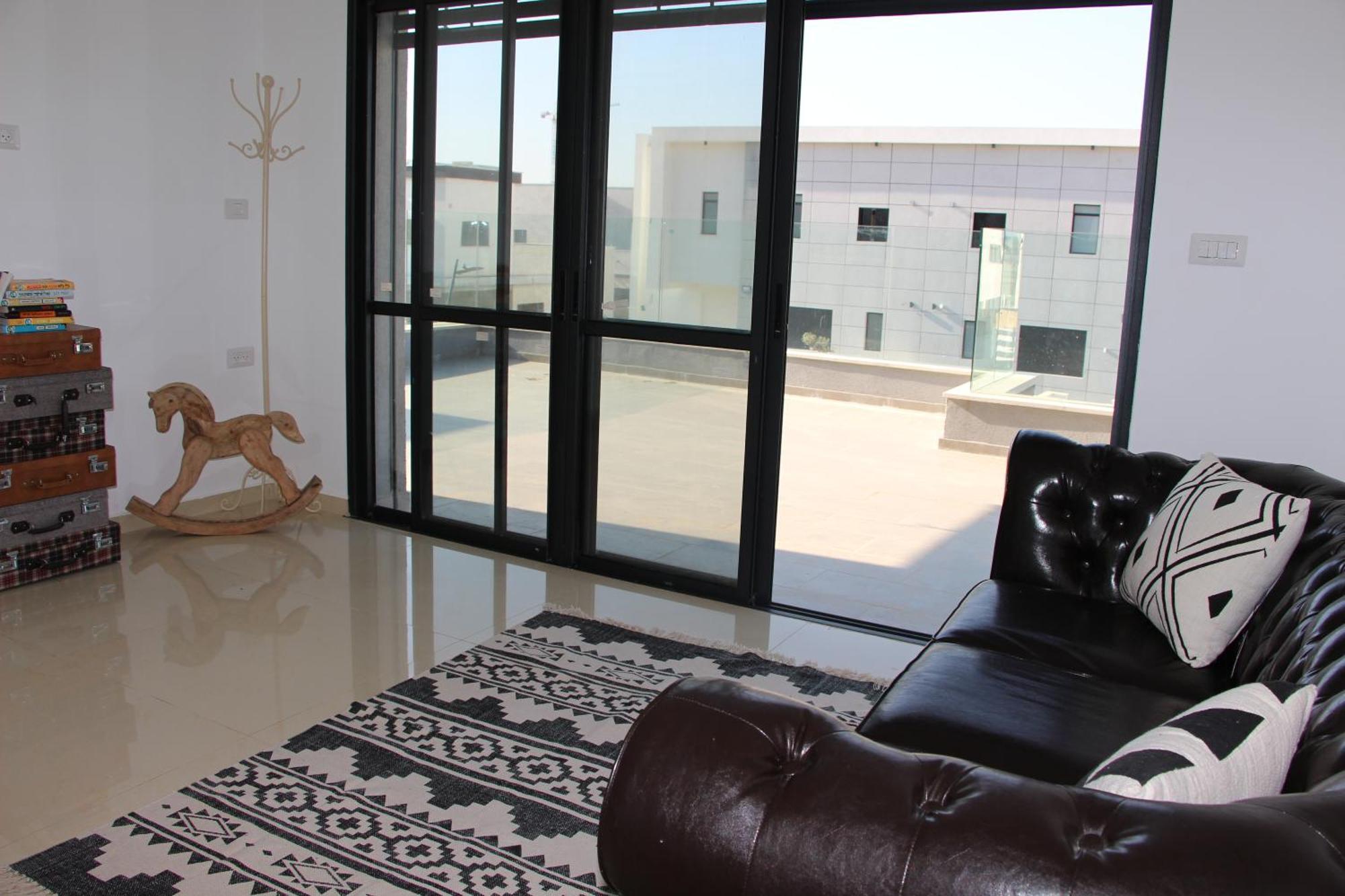 Desert Bird Apartment Qiryat Gat ภายนอก รูปภาพ